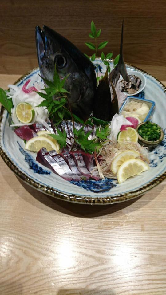 もち鰹　刺身